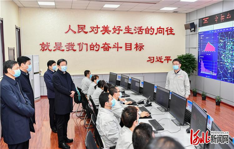王東峰在石暗訪檢查供暖工作：時(shí)刻關(guān)心民生冷暖(圖1)